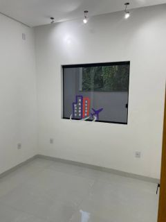 Casa Para Vender com 03 quartos 01 suítes no bairro Tropical em Contagem