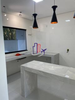 Casa Para Vender com 03 quartos 01 suítes no bairro Tropical em Contagem