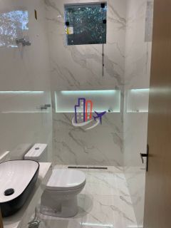 Casa Para Vender com 03 quartos 01 suítes no bairro Tropical em Contagem