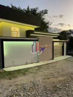 Casa Para Vender com 03 quartos 01 suítes no bairro Tropical em Contagem