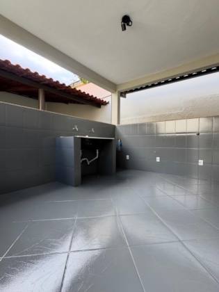 Casa Para Vender com 04 quartos 041 suítes no bairro Itacolomi em Betim