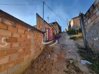 Casa Para Vender com 01 quarto no bairro Recanto Verde em Esmeraldas