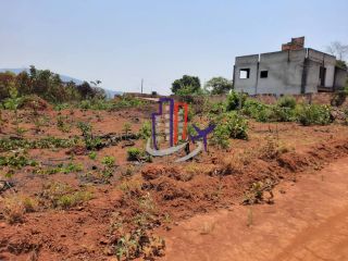 Lote / Terreno de Bairro Para Vender no bairro Vale dos Araças em Mateus Leme