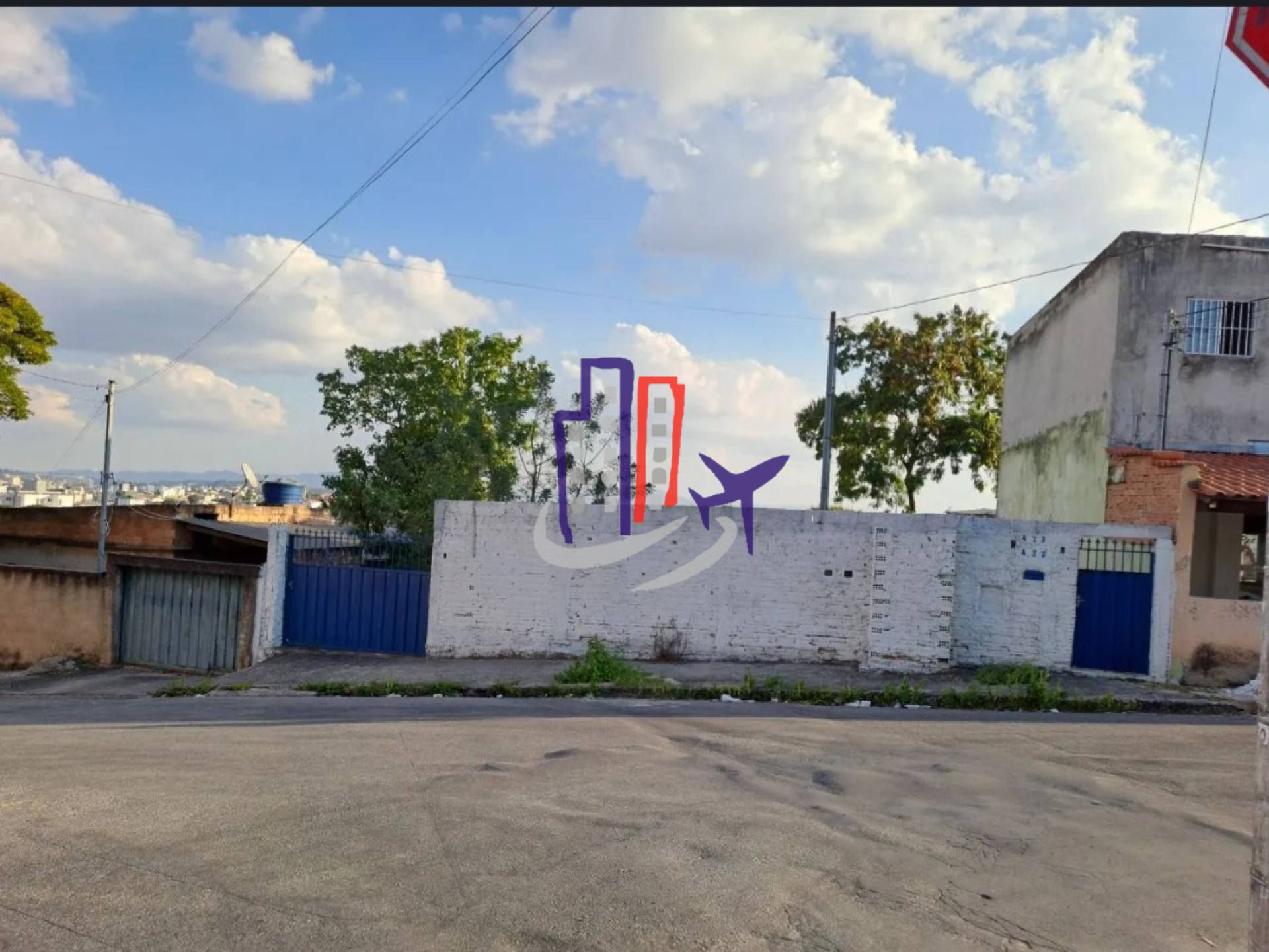 Casa Para Vender com 04 quartos no bairro Bom Retiro em Betim