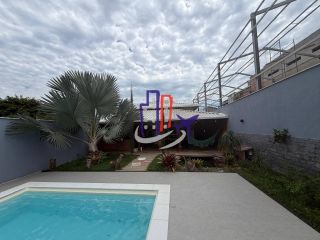 Casa Para Vender com 03 quartos 01 suítes no bairro Tropical em Contagem