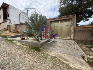 Casa Para Vender com 03 quartos 01 suítes no bairro Tropical em Contagem