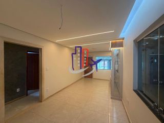 Casa Para Vender com 03 quartos 01 suítes no bairro Tropical em Contagem