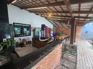 Casa Para Vender com 03 quartos 01 suítes no bairro Tropical em Contagem