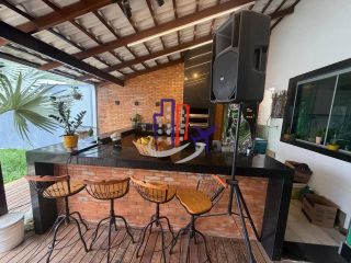 Casa Para Vender com 03 quartos 01 suítes no bairro Tropical em Contagem
