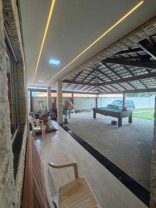 Casa Para Vender com 03 quartos 01 suítes no bairro Tropical em Contagem