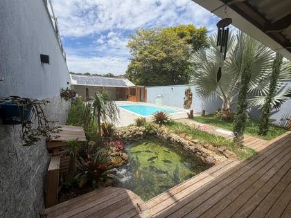 Casa Para Vender com 03 quartos 01 suítes no bairro Tropical em Contagem