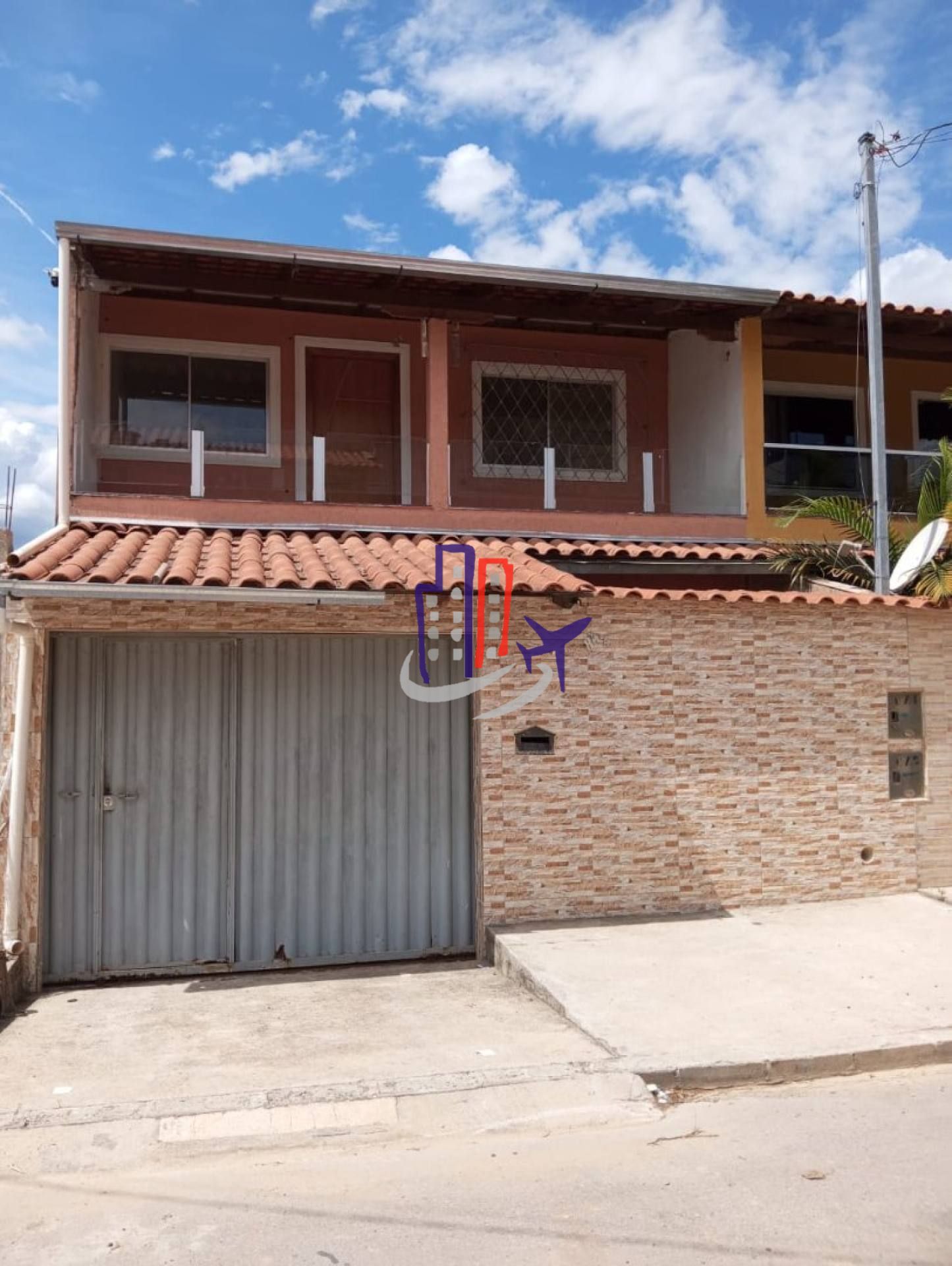 Casa Para Vender com 2 quartos no bairro Aparecida em Contagem