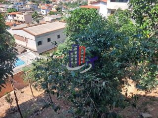 Casa Para Vender com 5 quartos no bairro Novo Horizonte em Betim