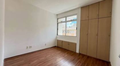 Apartamento Para Vender com 03 quartos no bairro Gutierrez em Belo Horizonte