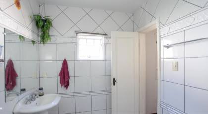 Casa Para Vender com 04 quartos 02 suítes no bairro Camilo Alves em Contagem