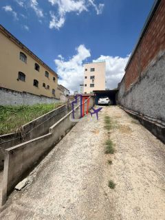 Casa Para Vender com 02 quartos no bairro Europa em Contagem