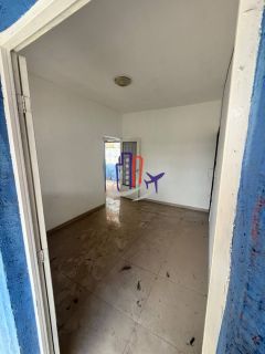 Casa Para Vender com 02 quartos no bairro Europa em Contagem