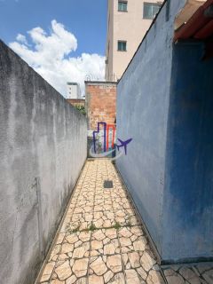 Casa Para Vender com 02 quartos no bairro Europa em Contagem