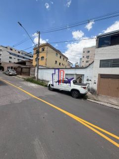 Casa Para Vender com 02 quartos no bairro Europa em Contagem