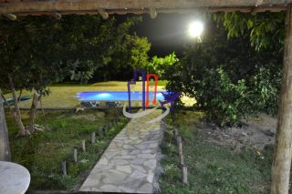 Sítio Para Vender com 06 quartos no bairro Tupã em Contagem