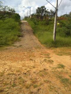Lote / Terreno de Bairro Para Vender no bairro Presidente em Matozinhos
