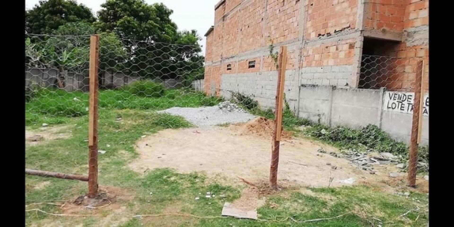 Lote / Terreno de Bairro Para Vender no bairro Petrovale em Betim