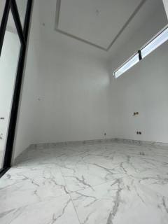 Excelente casa á venda na Av Asa Branca - Luiz Gonzaga - Caruaru-PE