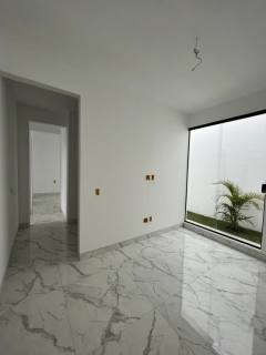 Excelente casa á venda na Av Asa Branca - Luiz Gonzaga - Caruaru-PE
