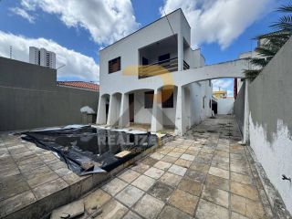 Casa para Alugar no Maurício de Nassau - Caruaru-PE