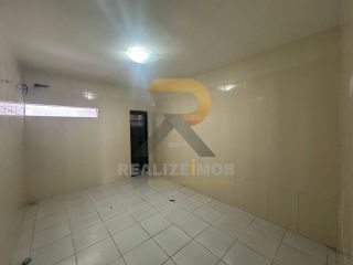 Casa á Venda por trás da Academia Ômega 3 - Caruaru-PE