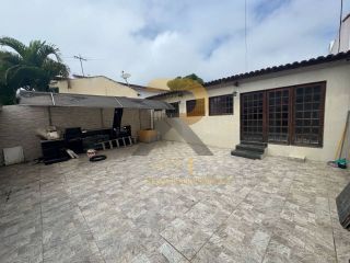 Casa á Venda por trás da Academia Ômega 3 - Caruaru-PE