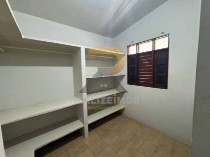 Casa á Venda no Maurício de Nassau - Caruaru-PE