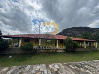 Casa no Campo á Venda próximo a Vila Peladas