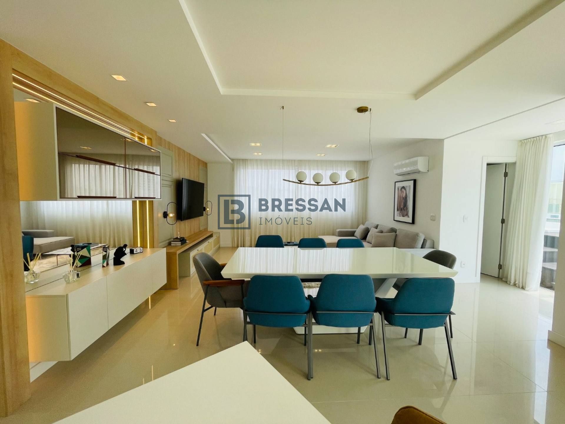 COBERTURA DUPLEX MOBILIADA EM BALNEÁRIO CAMBORIÚ