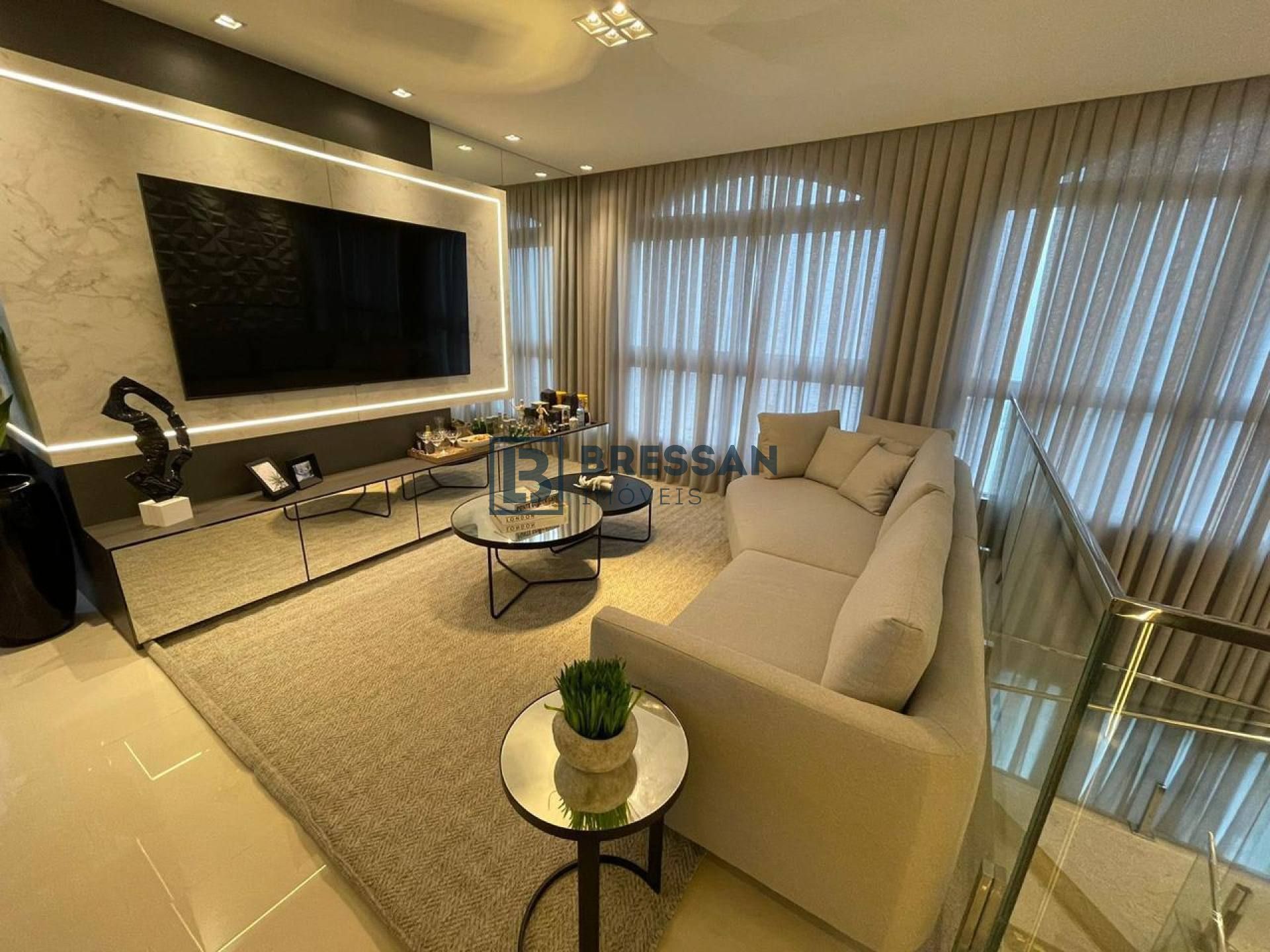 COBERTURA DUPLEX MOBILIADA EM BALNEARIO CAMBORIÚ