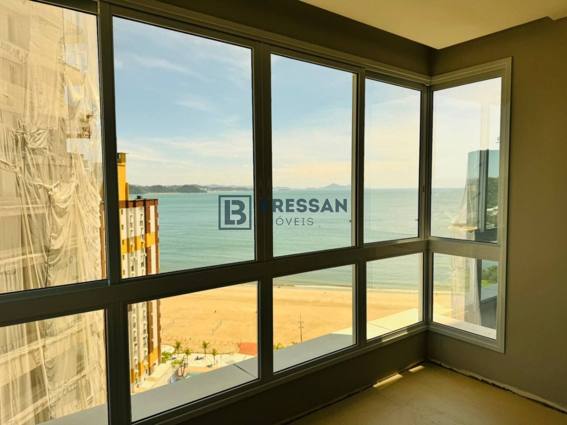 APARTAMENTO EM BALNEÁRIO CAMBORIÚ