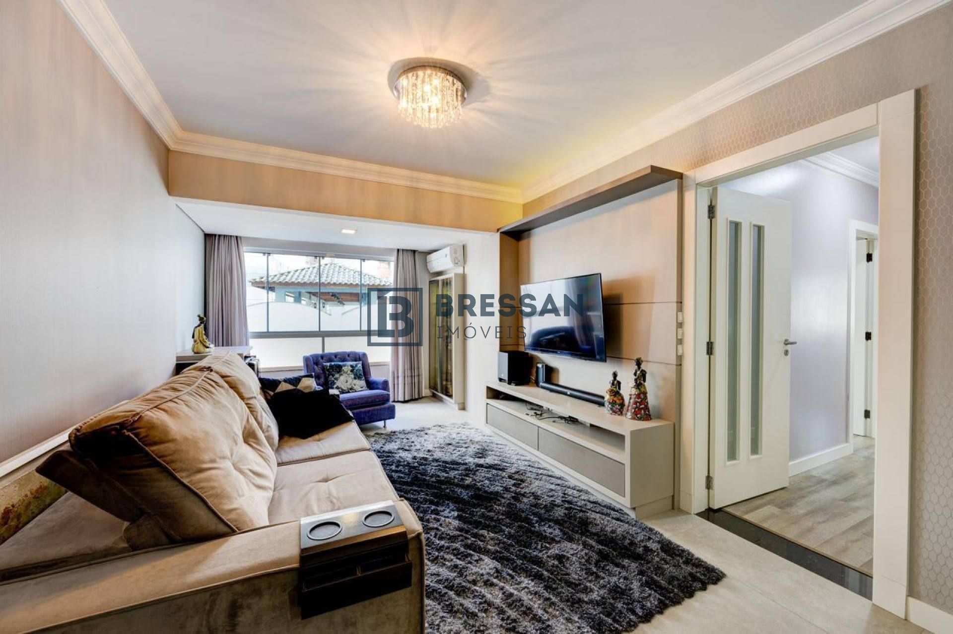 APARTAMENTO MOBILIADO EM BALNEÁRIO CAMBORIÚ