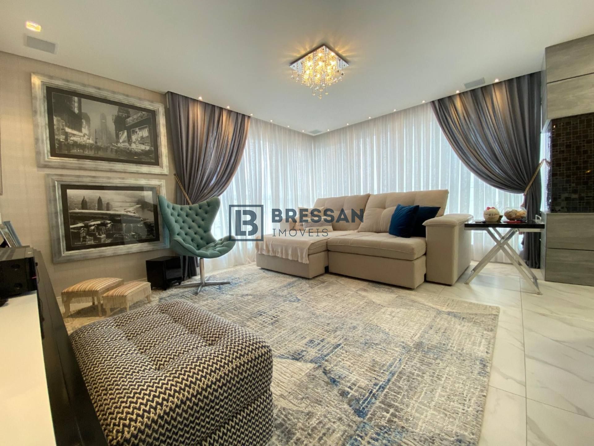 APARTAMENTO EM BALNEÁRIO CAMBORIÚ