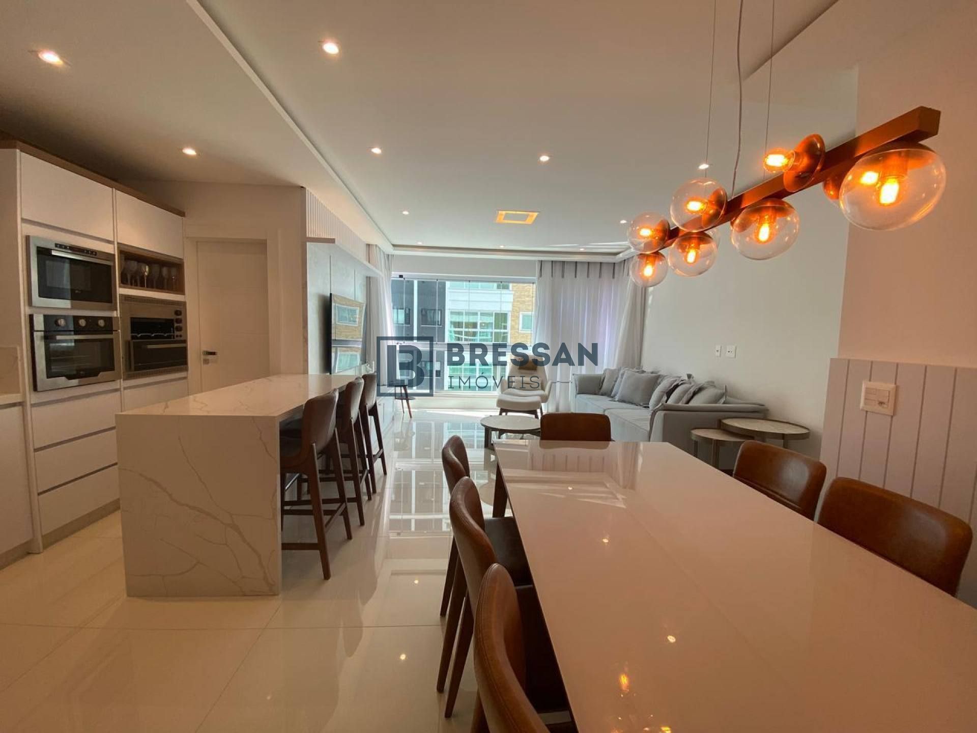 APARTAMENTO EM BALNEÁRIO EM CAMBORIÚ