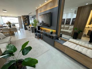 APARTAMENTO NO CENTRO DE NAVEGANTES