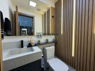 APARTAMENTO NO CENTRO DE NAVEGANTES
