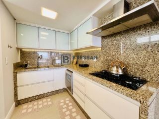 APARTAMENTO FRENTE MAR EM BALNEÁRIO CAMBORIÚ