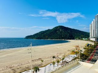 APARTAMENTO FRENTE MAR EM BALNEÁRIO CAMBORIÚ