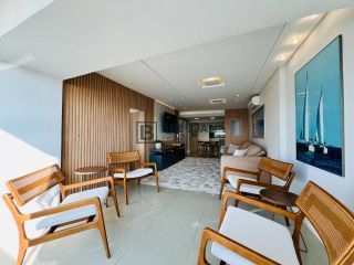 APARTAMENTO FRENTE MAR EM BALNEÁRIO CAMBORIÚ