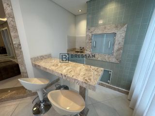 APARTAMENTO NO CENTRO DE BALNEÁRIO CAMBORIÚ
