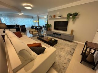 APARTAMENTO EM BALNEÁRIO CAMBORIÚ