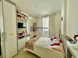 APARTAMENTO NA MEIA PRAIA EM ITAPEMA/SC