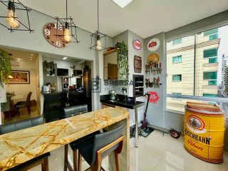 APARTAMENTO NA MEIA PRAIA EM ITAPEMA/SC