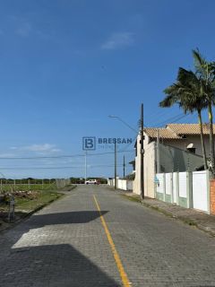 TERRENO QUADRA MAR NO BAIRRO MEIA PRAIA-NAVEGANTES