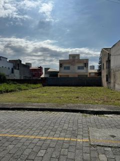 TERRENO QUADRA MAR NO BAIRRO MEIA PRAIA-NAVEGANTES